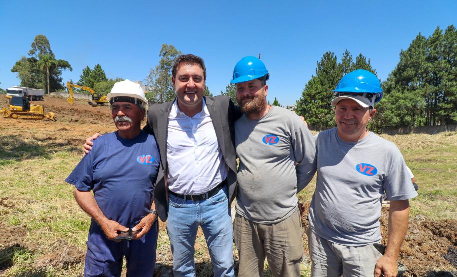 O governador Carlos Massa Ratinho Junior anuncia nesta quarta-feira (13) a liberação de R$ 60 milhões e o lançamento da pedra fundamental para a construção do novo hospital municipal de São José dos Pinhais, na Região Metropolitana de Curitiba.
