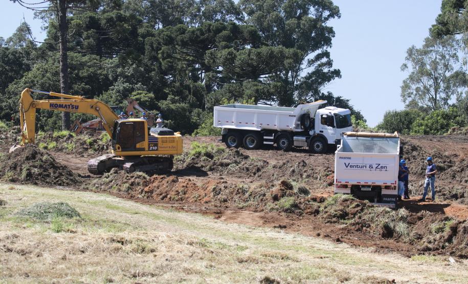 O governador Carlos Massa Ratinho Junior anuncia nesta quarta-feira (13) a liberação de R$ 60 milhões e o lançamento da pedra fundamental para a construção do novo hospital municipal de São José dos Pinhais, na Região Metropolitana de Curitiba.