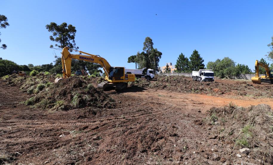 O governador Carlos Massa Ratinho Junior anuncia nesta quarta-feira (13) a liberação de R$ 60 milhões e o lançamento da pedra fundamental para a construção do novo hospital municipal de São José dos Pinhais, na Região Metropolitana de Curitiba.