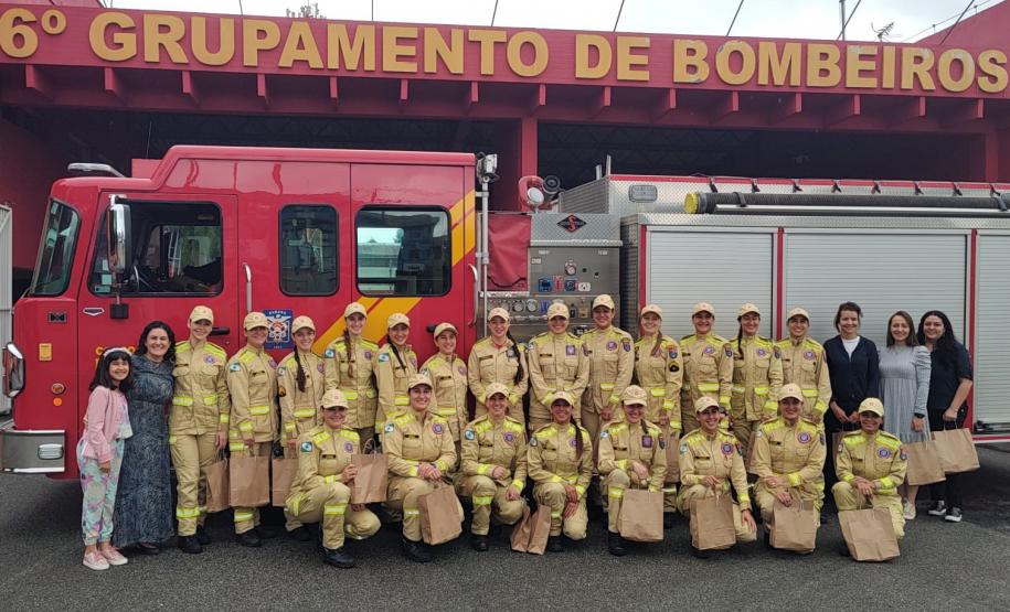 Bombeiras militares do Paraná ganham mais espaço e assumem todo tipo de missão
