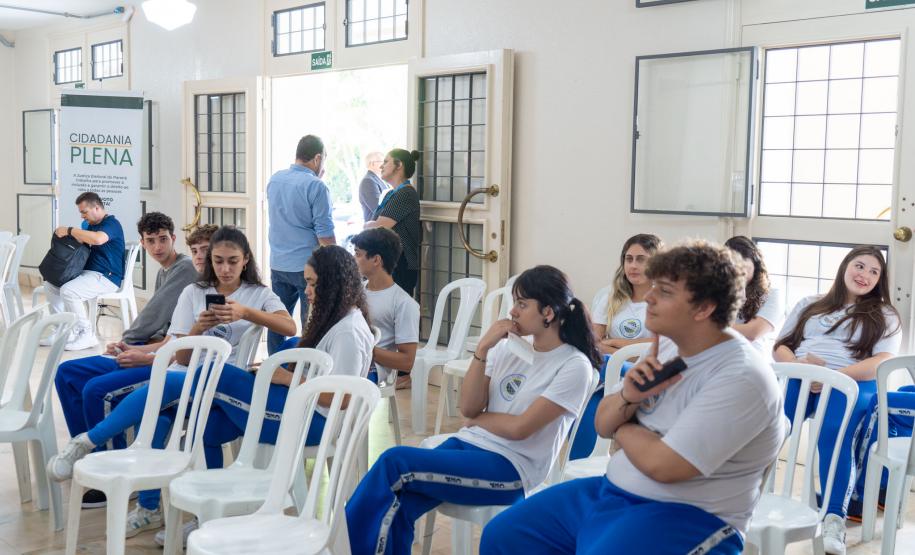 CEP vira cartório eleitoral por uma semana em ação para emissão de títulos para jovens