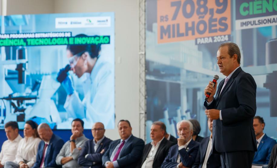 Governo libera R$ 212 milhões para obras em universidades estaduais e bolsas de estudo