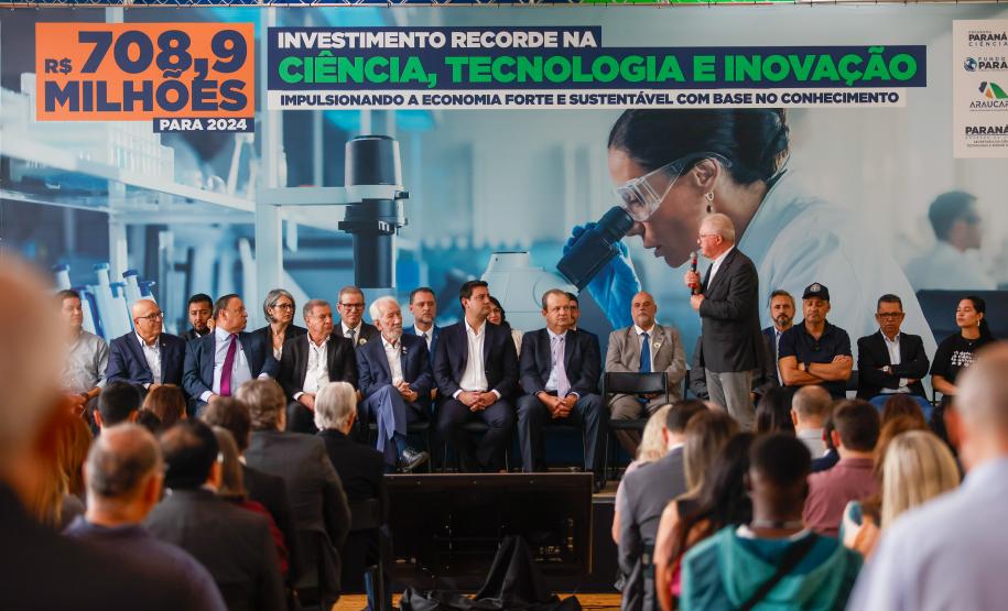 Governo libera R$ 212 milhões para obras em universidades estaduais e bolsas de estudo