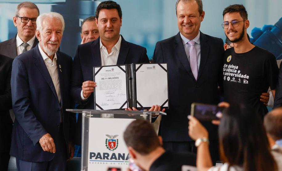 Governo libera R$ 212 milhões para obras em universidades estaduais e bolsas de estudo