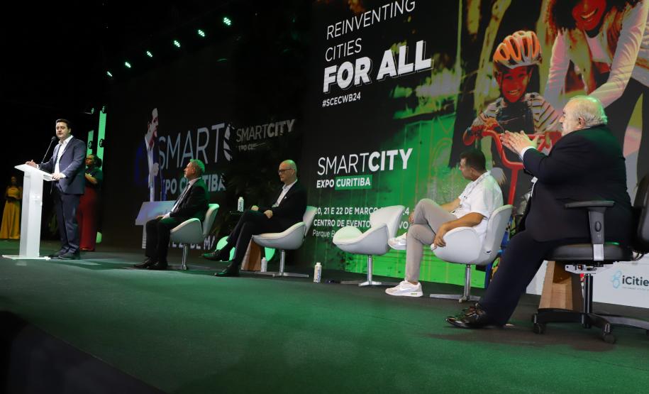 Governador destaca protagonismo inovador do Paraná no Smart City 2024