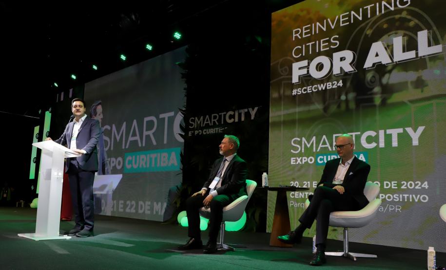 Governador destaca protagonismo inovador do Paraná no Smart City 2024