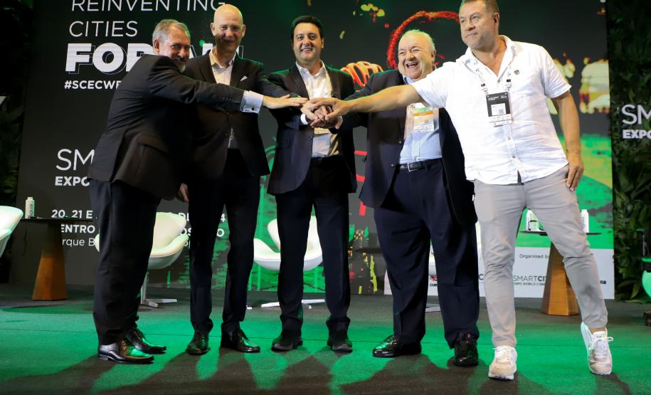 Governador destaca protagonismo inovador do Paraná no Smart City 2024