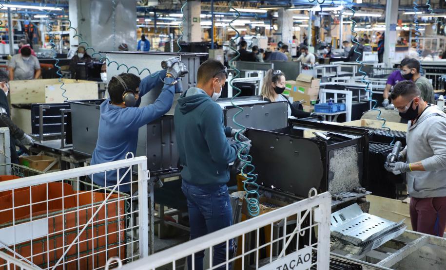 Recorde de ofertas: Agências do Trabalhador têm 20,2 mil vagas com carteira assinada