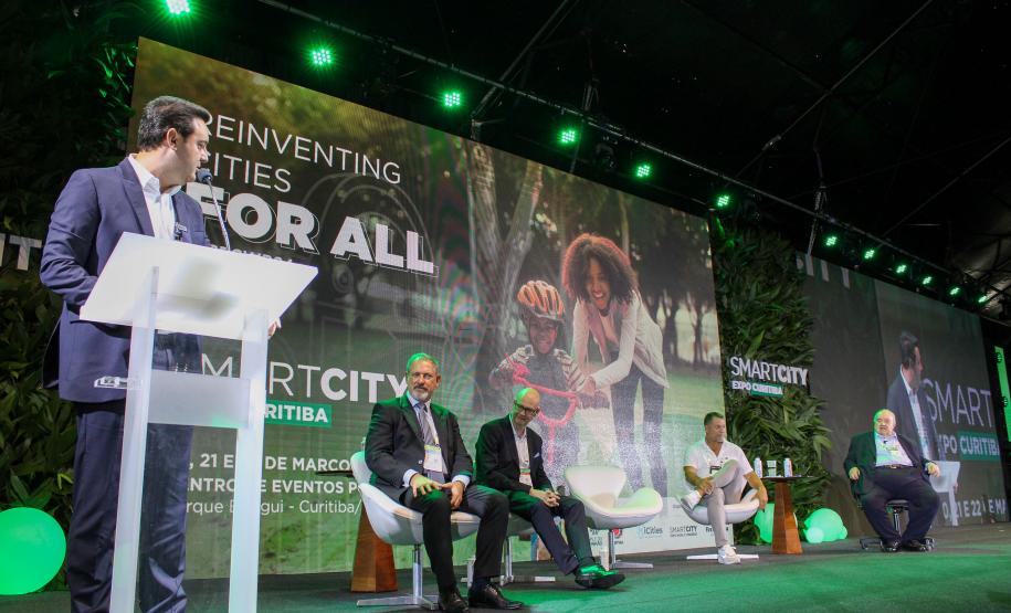 Governador destaca protagonismo inovador do Paraná no Smart City 2024