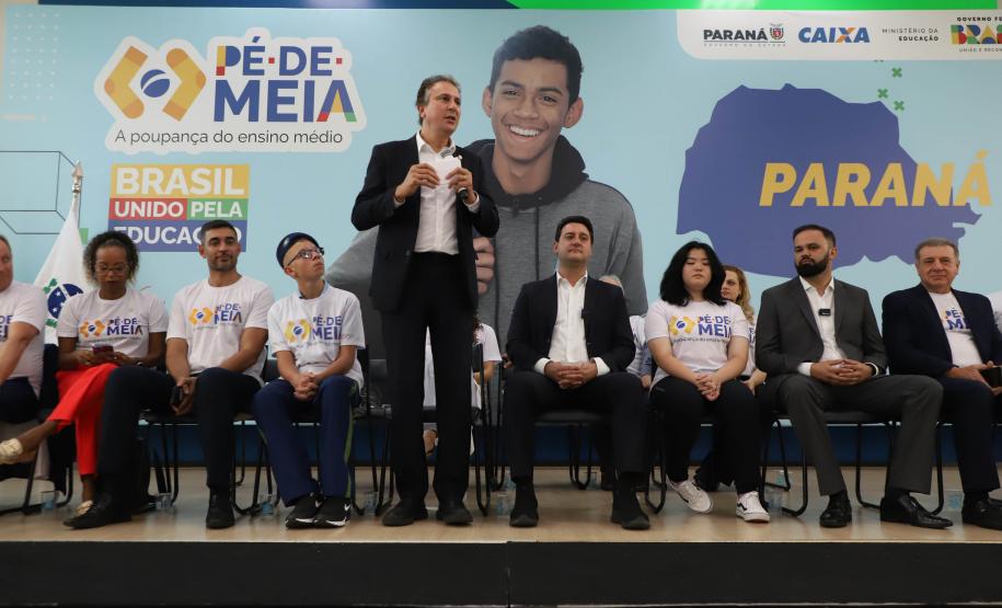 Com 89 mil estudantes do ensino médio elegíveis, Paraná adere ao programa Pé-de-Meia