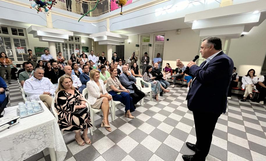 Com apoio do Estado, Hospital Pequeno Príncipe inaugura oito novos leitos de UTI