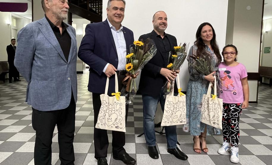 Com apoio do Estado, Hospital Pequeno Príncipe inaugura oito novos leitos de UTI