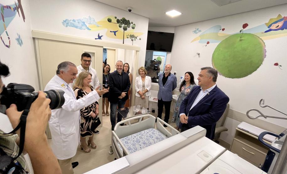 Com apoio do Estado, Hospital Pequeno Príncipe inaugura oito novos leitos de UTI