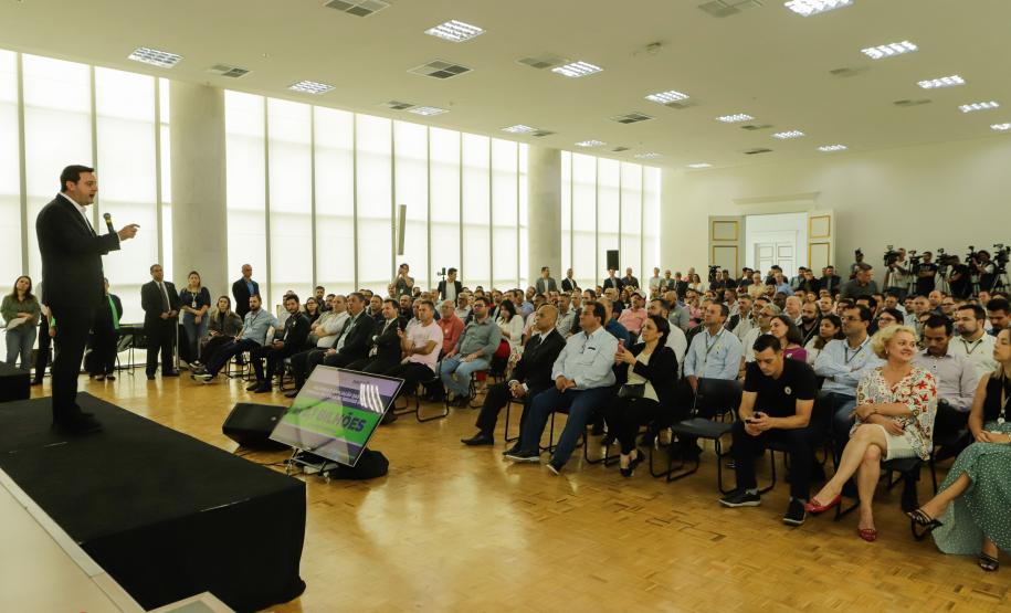 Copel apresenta investimento recorde de R$ 2,1 bilhões em distribuição de energia em 2024