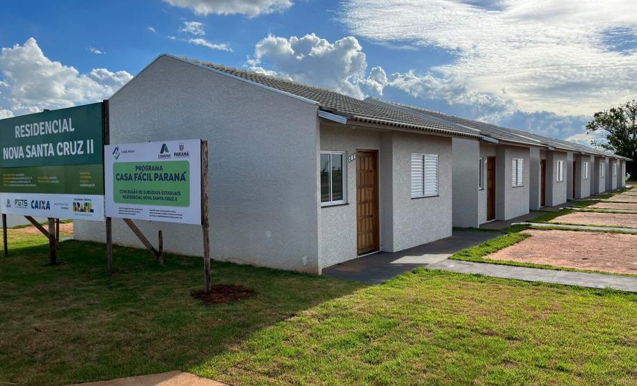 Novos residenciais beneficiam 237 famílias em Londrina e Santa Cruz de Monte Castelo