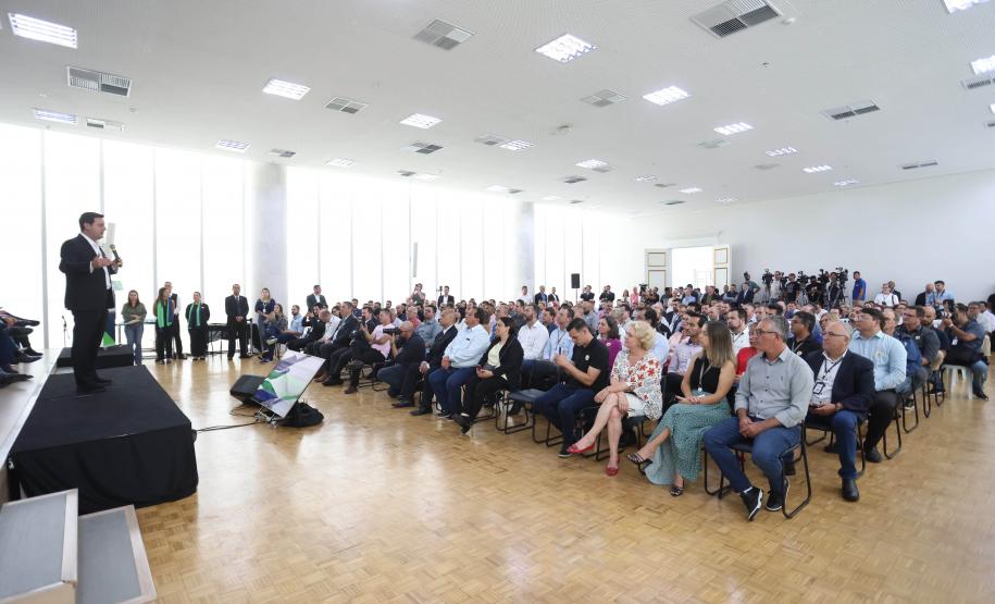 Copel apresenta investimento recorde de R$ 2,1 bilhões em distribuição de energia em 2024