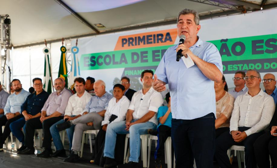 O governador Carlos Massa Ratinho Junior inaugura a Escola de Educação Especial de Nova Laranjeiras, na região Centro-Sul do Paraná.