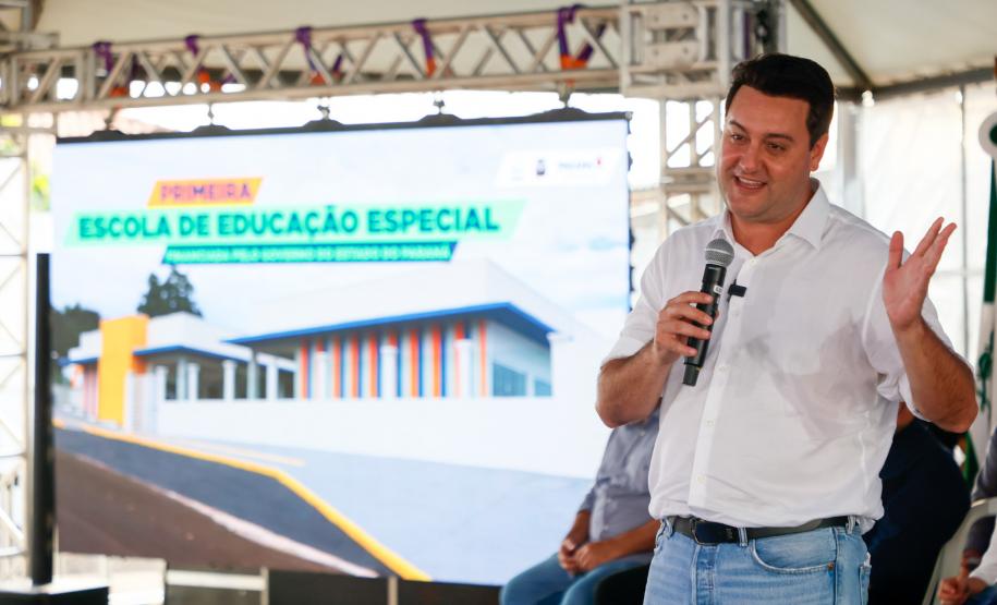 O governador Carlos Massa Ratinho Junior inaugura a Escola de Educação Especial de Nova Laranjeiras, na região Centro-Sul do Paraná.