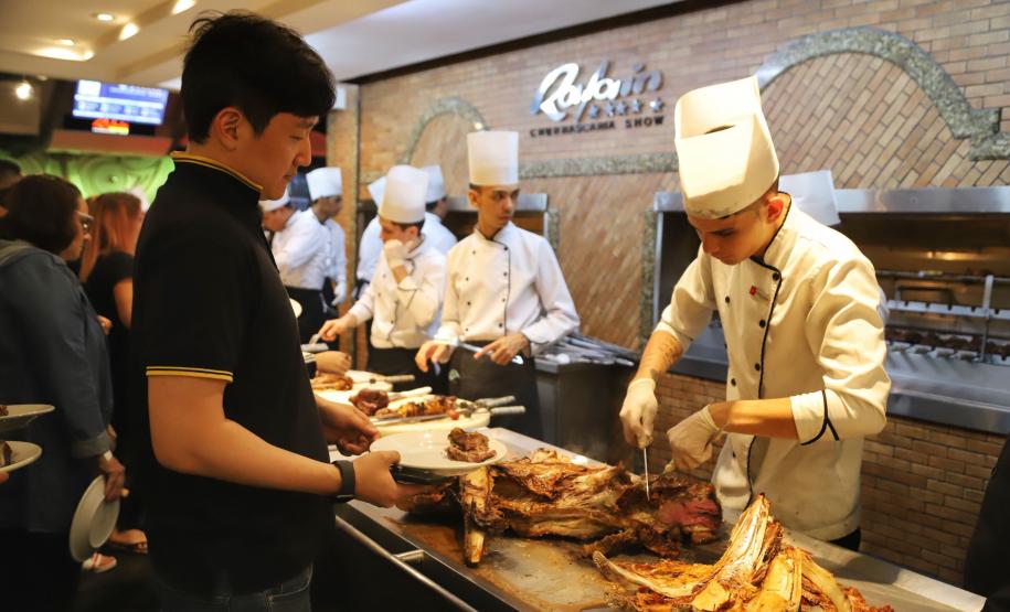 Com 15,6 mil vagas, Paraná liderou geração de empregos para jovens no Sul em fevereiro