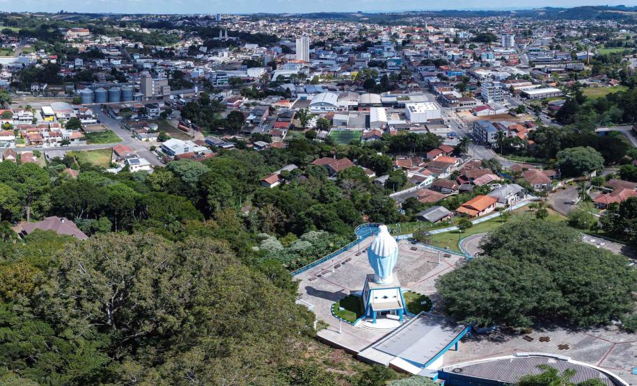 Campo Mourão, 22 de setembro de 2023 - Drone da cidade de Campo Mourão, localizada na região centro-ocidental do Paraná.