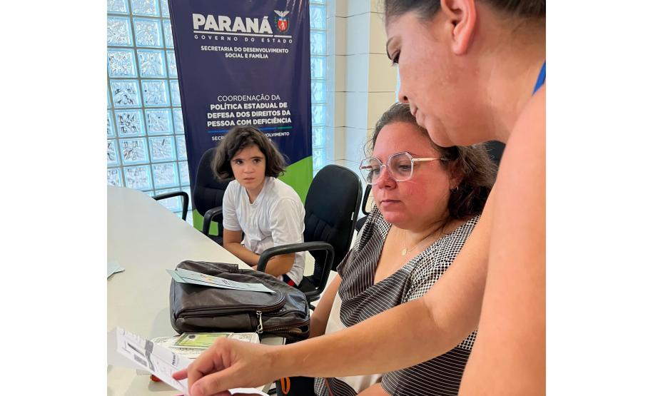 Em 15 dias, mais de 1,4 mil Carteirinhas do Autista foram emitidas no Paraná