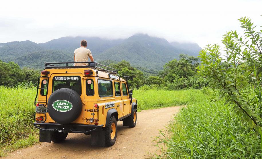Setor de serviços cresceu 8,5% no 1º bimestre de 2024; turismo teve alta de 2,1%