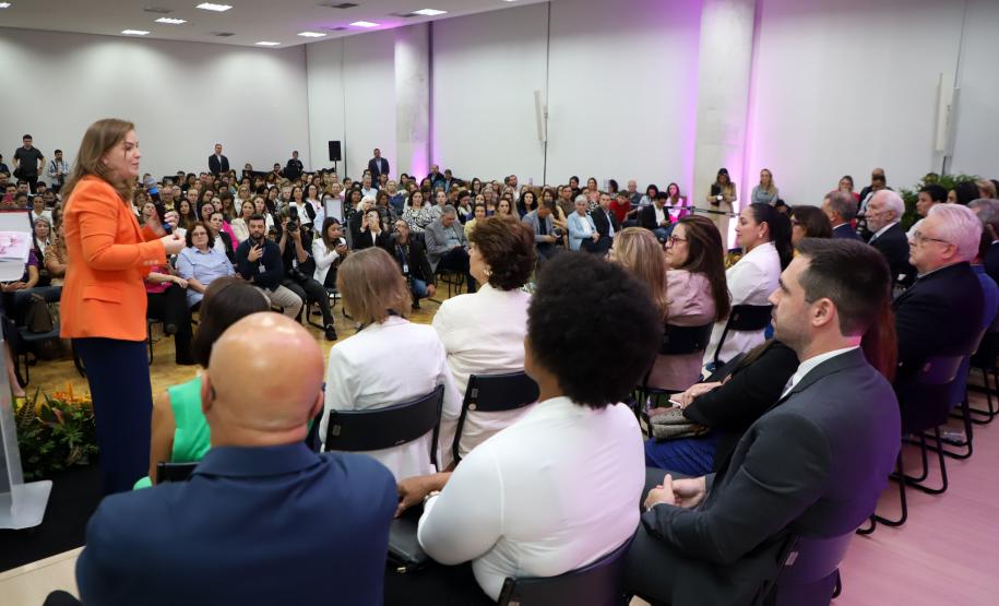 Vice Governador Darci Piana participa do lançamento do código estadual da mulher paranaense.