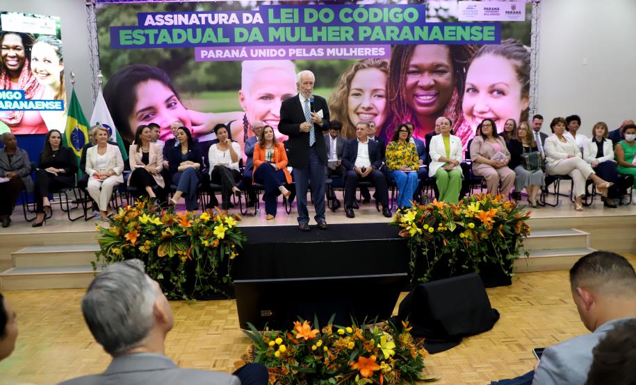Vice Governador Darci Piana participa do lançamento do código estadual da mulher paranaense.
