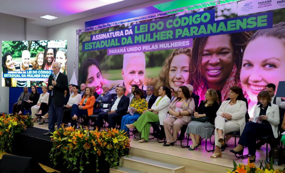 Vice Governador Darci Piana participa do lançamento do código estadual da mulher paranaense.
