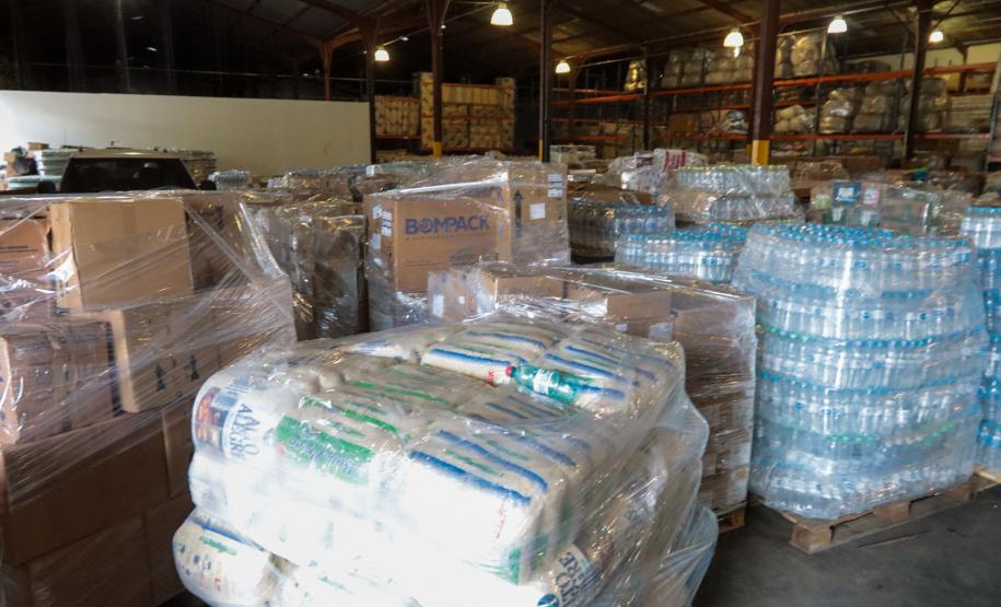 Paraná chega a 3,3 mil toneladas de doações arrecadas ao Rio Grande do Sul