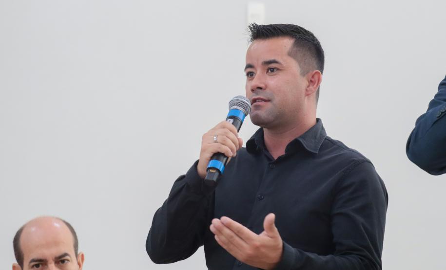 O governador em exercício Darci Piana assina nesta terca-feira (14), repasse de R$ 20.588.583,90 do Fundo Estadual para Infância e Adolescência - FIA/PR para 259 Organizações da Sociedade Civil.