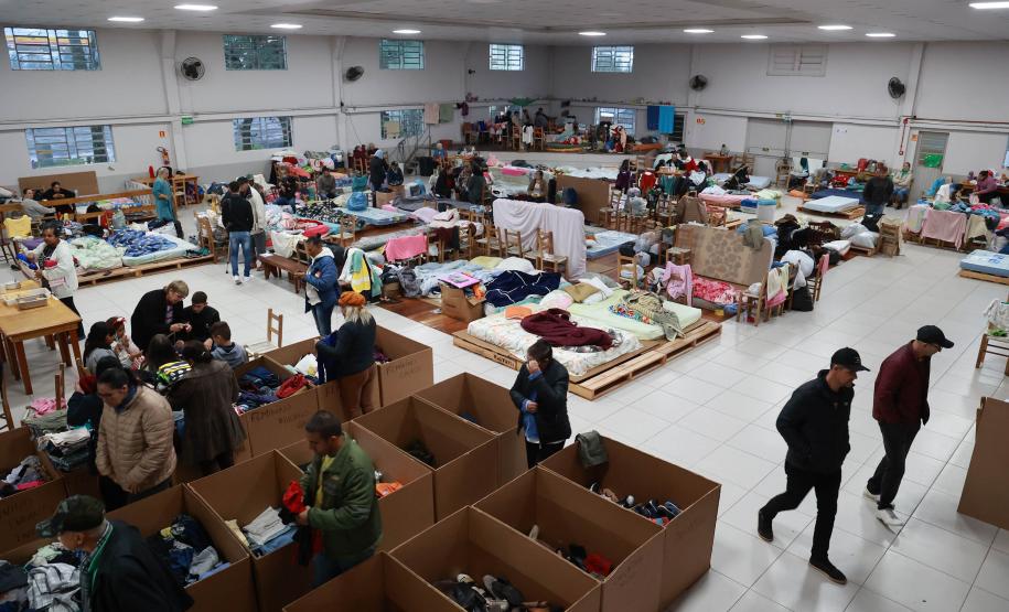 Campanha do Estado chega a 13,2 mil toneladas de doações enviadas ao Rio Grande do Sul
