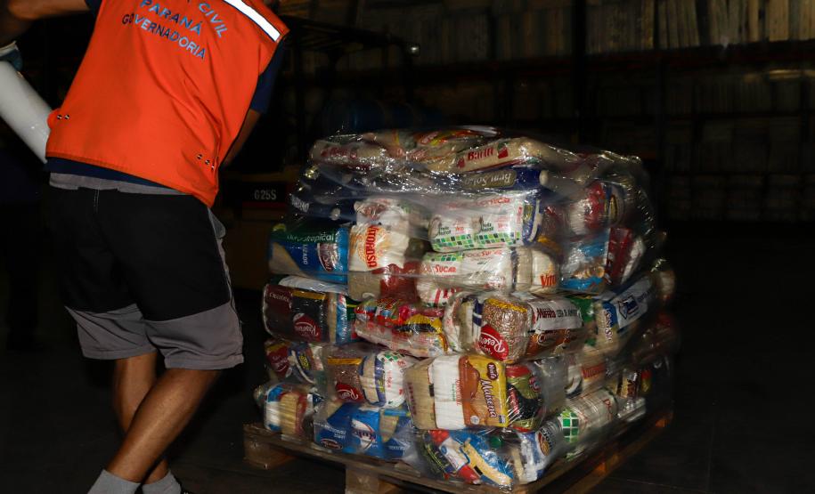 Campanha do Estado chega a 13,2 mil toneladas de doações enviadas ao Rio Grande do Sul