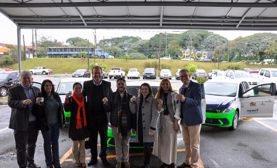 Estado reforça frota das universidades para ações a mulheres, crianças e adolescentes