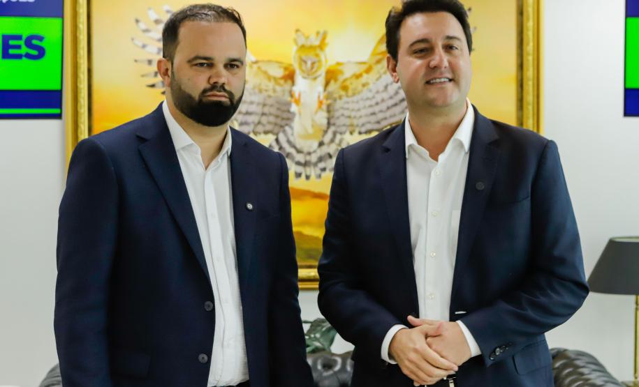 Governador anuncia pacote para educação com seis novas escolas, ampliações e placas solares