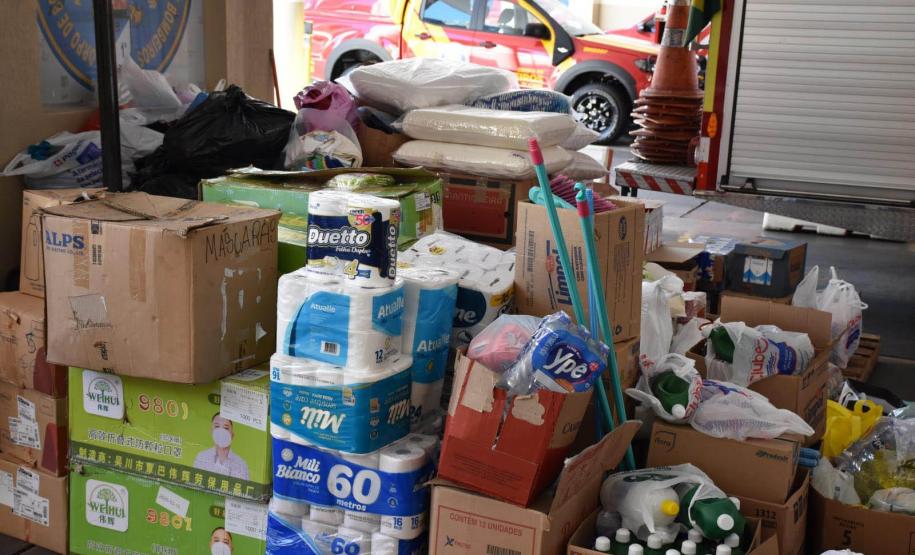 Paraná enviará alimentos, colchões e 144 mil copos de água da Sanepar ao Rio Grande do Sul