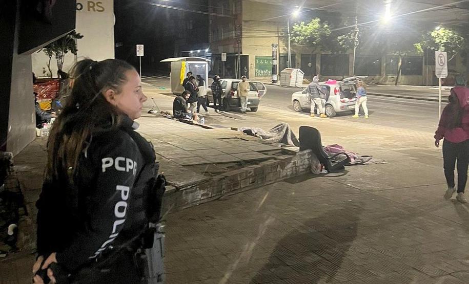 Com 104 agentes e muita tecnologia, forças de segurança do PR seguem apoiando o RS