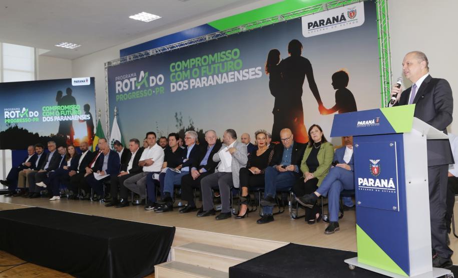 O governador Carlos Massa Ratinho Junior participa nesta quarta-feira (19), do lançamento Programa Rota do Progresso no Palácio Iguaçu.