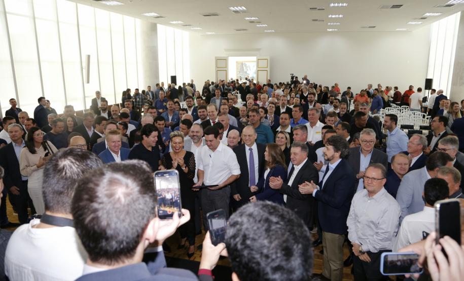 O governador Carlos Massa Ratinho Junior participa nesta quarta-feira (19), do lançamento Programa Rota do Progresso no Palácio Iguaçu.