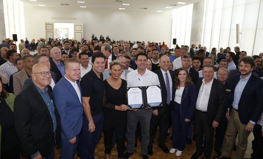 O governador Carlos Massa Ratinho Junior participa nesta quarta-feira (19), do lançamento Programa Rota do Progresso no Palácio Iguaçu.