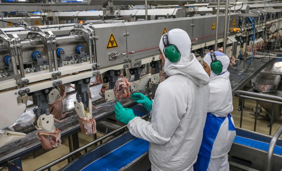 Fábricas viabilizadas pelo Paraná Competitivo em 2023 adicionam R$ 1,5 bilhão ao PIB