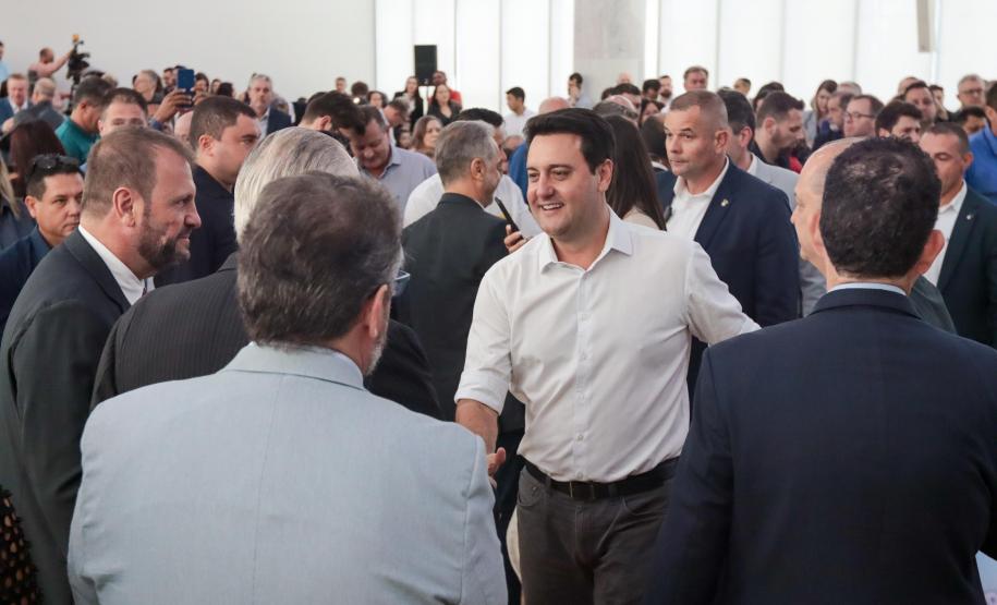 O governador Carlos Massa Ratinho Junior participa nesta quarta-feira (19), do lançamento Programa Rota do Progresso no Palácio Iguaçu.