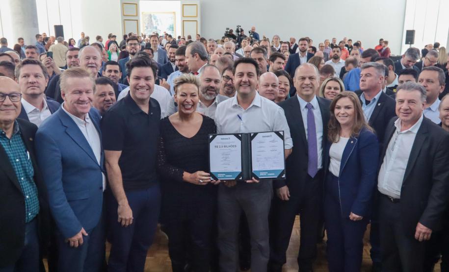 O governador Carlos Massa Ratinho Junior participa nesta quarta-feira (19), do lançamento Programa Rota do Progresso no Palácio Iguaçu.