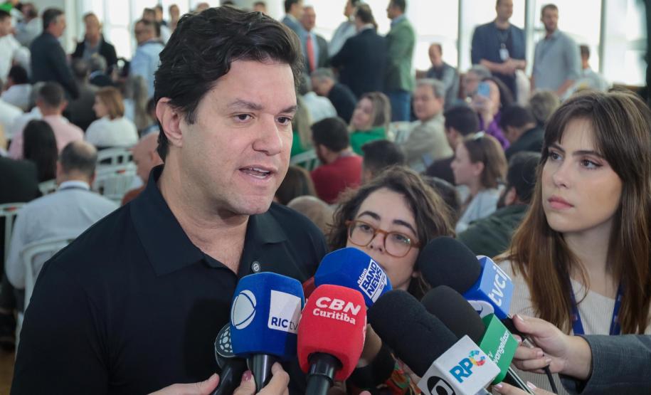 O governador Carlos Massa Ratinho Junior participa nesta quarta-feira (19), do lançamento Programa Rota do Progresso no Palácio Iguaçu.