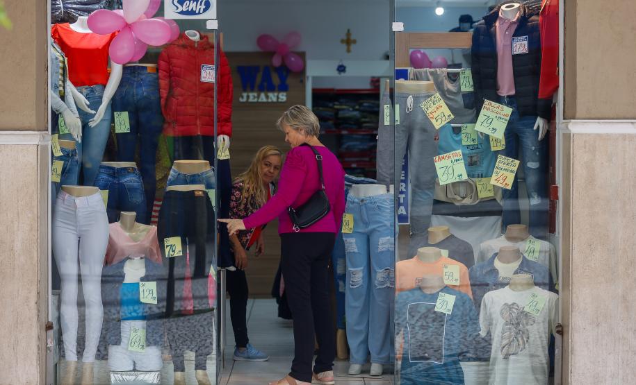 Vendas do comércio varejista avançam 4% no Paraná no primeiro quadrimestre