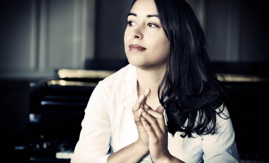 Agenda cultural: Sandra Sá, Magal, Blindagem e mostras no MON movimentam a semana