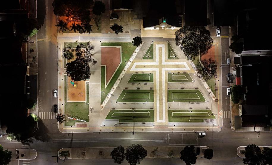 Pela primeira vez, mais de 50% das luminárias dos municípios paranaenses são LED