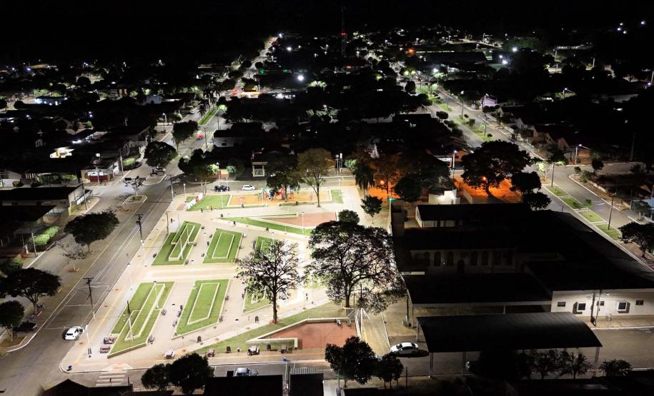 Pela primeira vez, mais de 50% das luminárias dos municípios paranaenses são LED