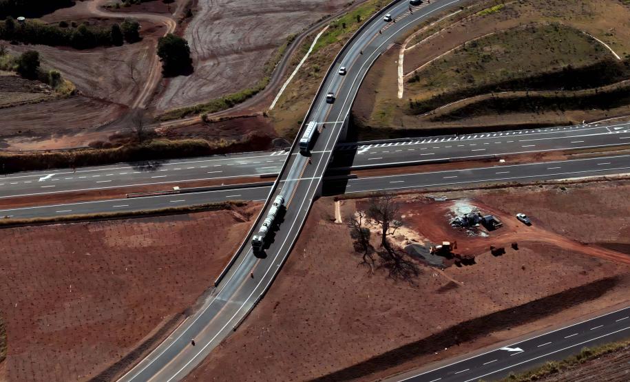 Governador inaugura novo contorno rodoviário de Jandaia do Sul