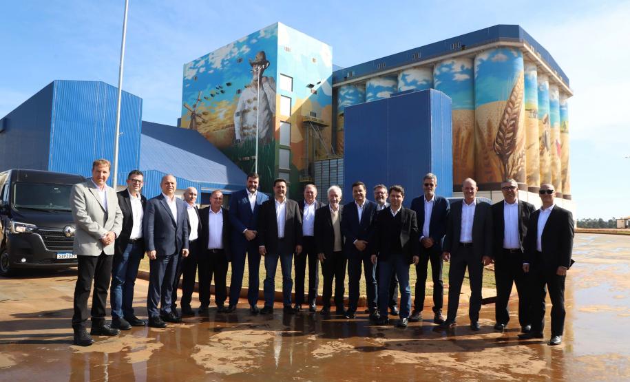 O governador Carlos Massa Ratinho Junior participou da inauguração da Maltaria Campos Gerais, localizada em Ponta Grossa.